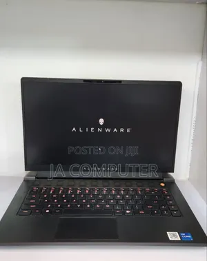 New Laptop Dell Alienware X15 R1 16GB Intel Core I7 SSD 1T