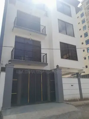 Furnished 7bdrm House in አያት አካባቢ, Yeka for sale
