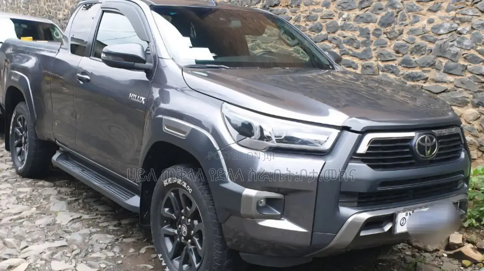 Toyota Hilux 2022 Matt Black