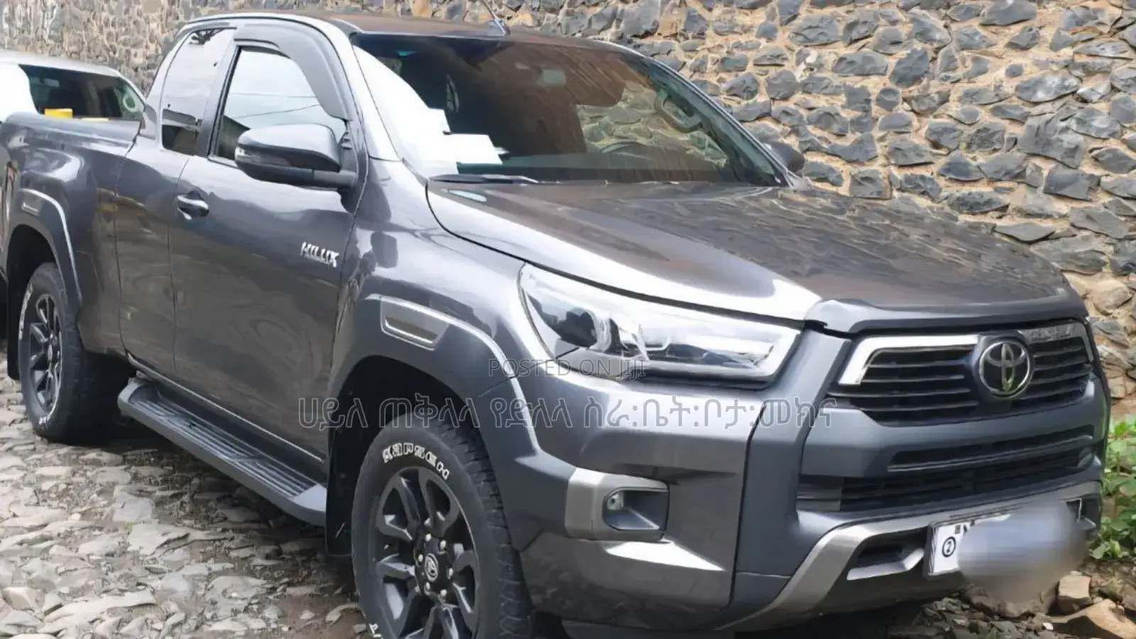 Toyota Hilux 2022 Matt Black