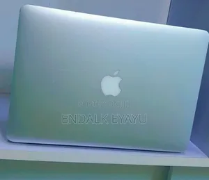 New Laptop Apple MacBook Air 2017 8GB Intel Core I5 SSD 128GB