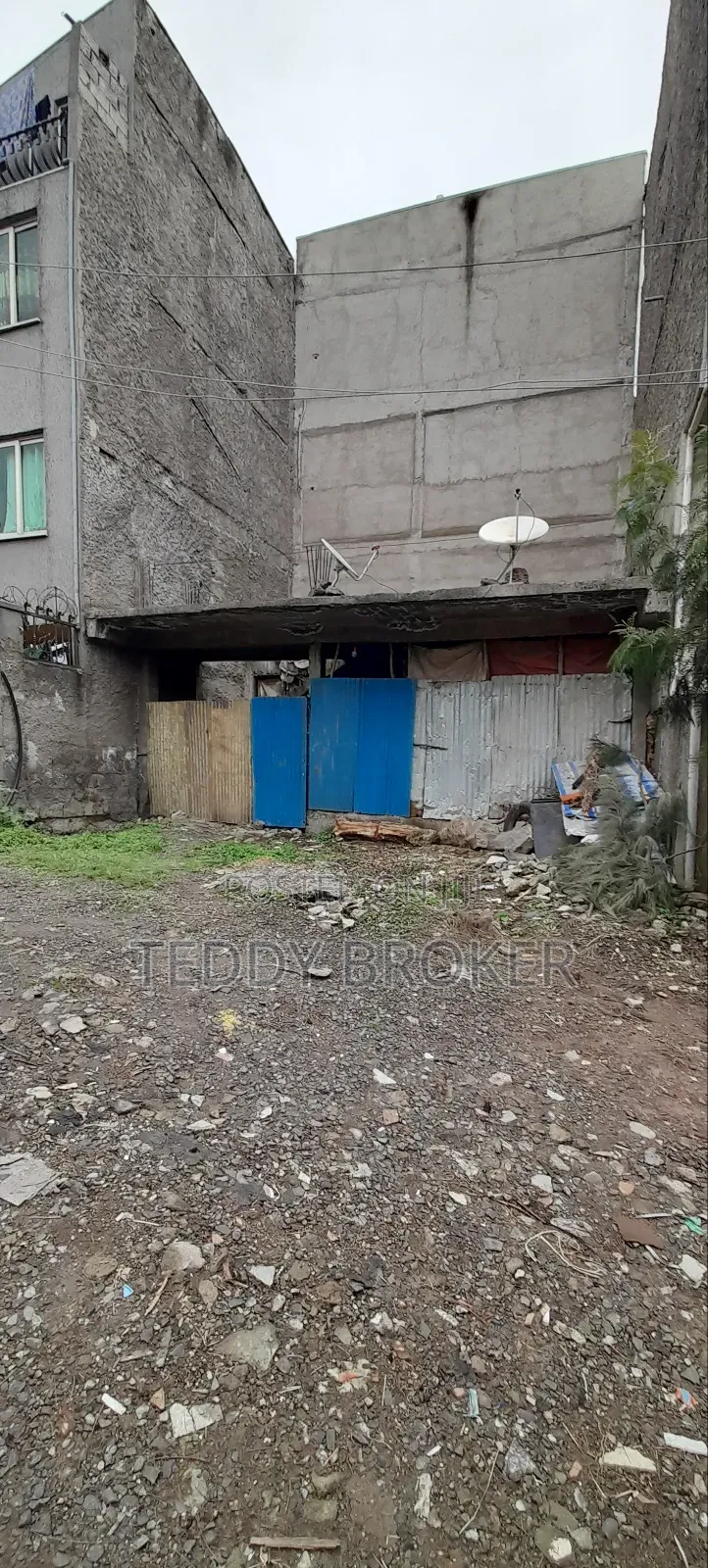 6bdrm House in Haile Garment, Nifas Silk-Lafto for sale