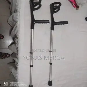 Photo - Elbow Crutches圣巾disability Medical Equipment for Sale