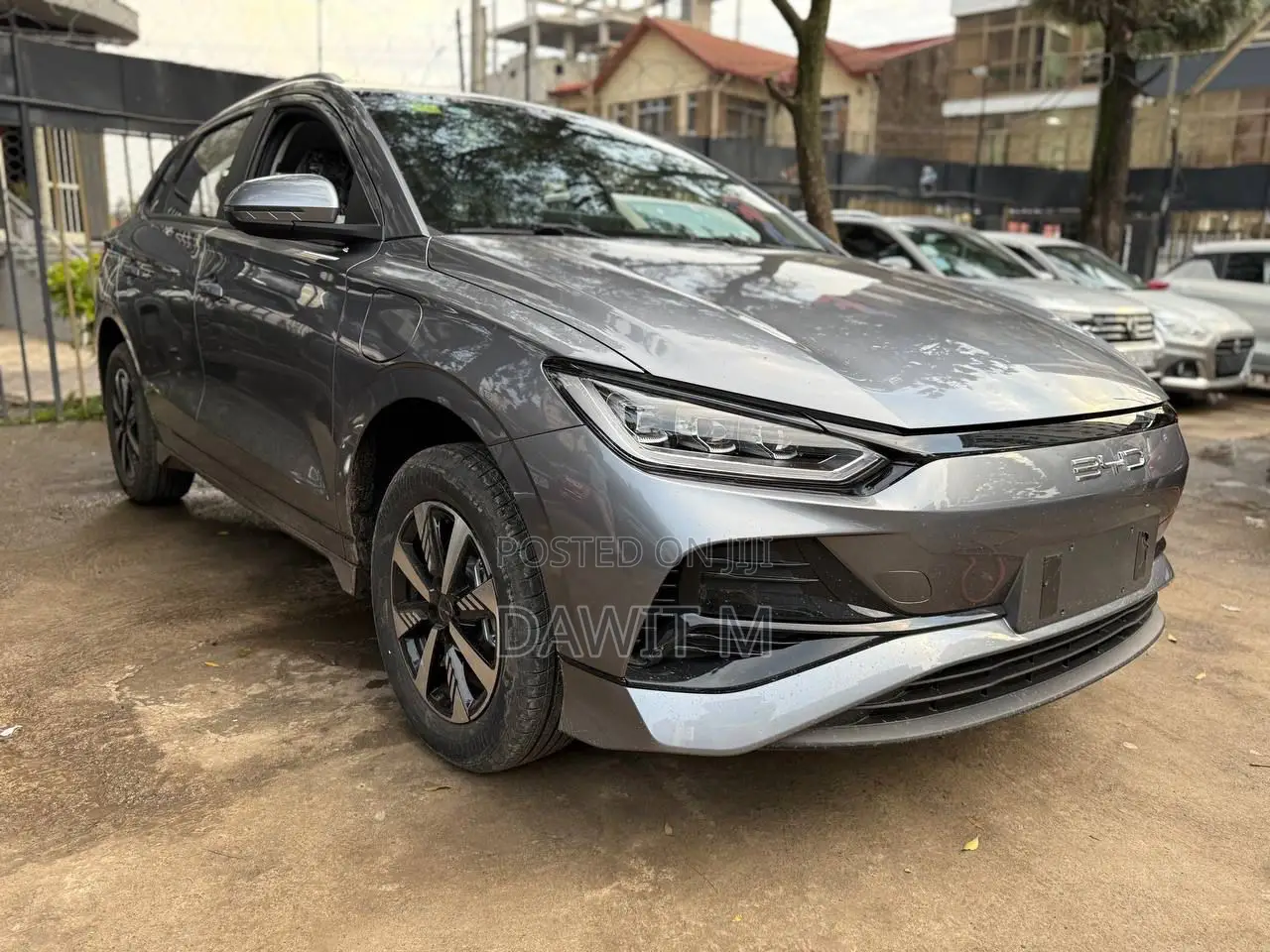 New BYD E2 43 kWh 94 hp FWD 2025 Gray