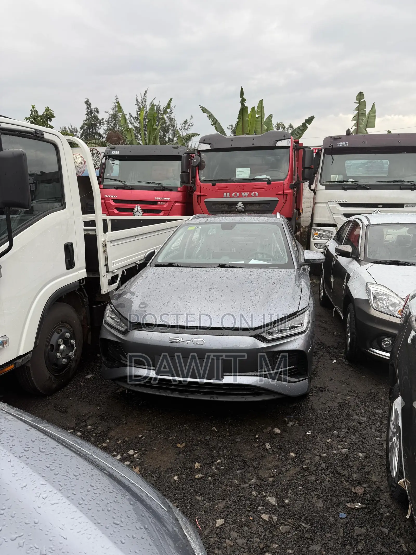 New BYD E2 43 kWh 94 hp FWD 2025 Gray