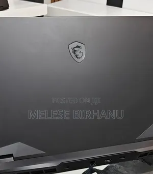 New Laptop MSI Raider GE76 12UGS 16GB Intel Core I7 SSD 1T