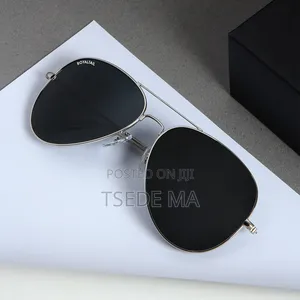 Black Glass and Silver Frame Eyeglass, Unisex