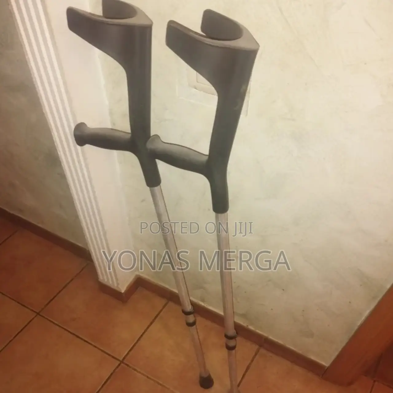Adjustable Height Arm Crutches淵፪distribute Weight, Stabilize Balance