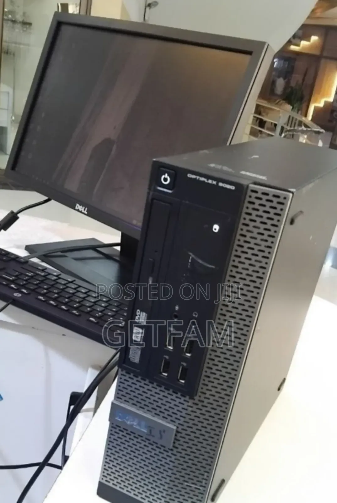 New Laptop Dell XPS 15 4GB Intel Core I3 SSD 500GB