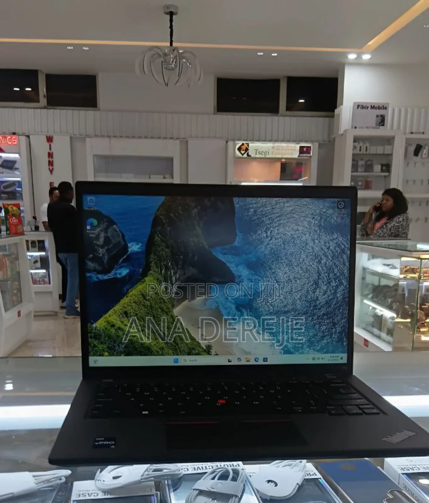 New Laptop Lenovo 16GB Intel Core I5 SSD 512GB