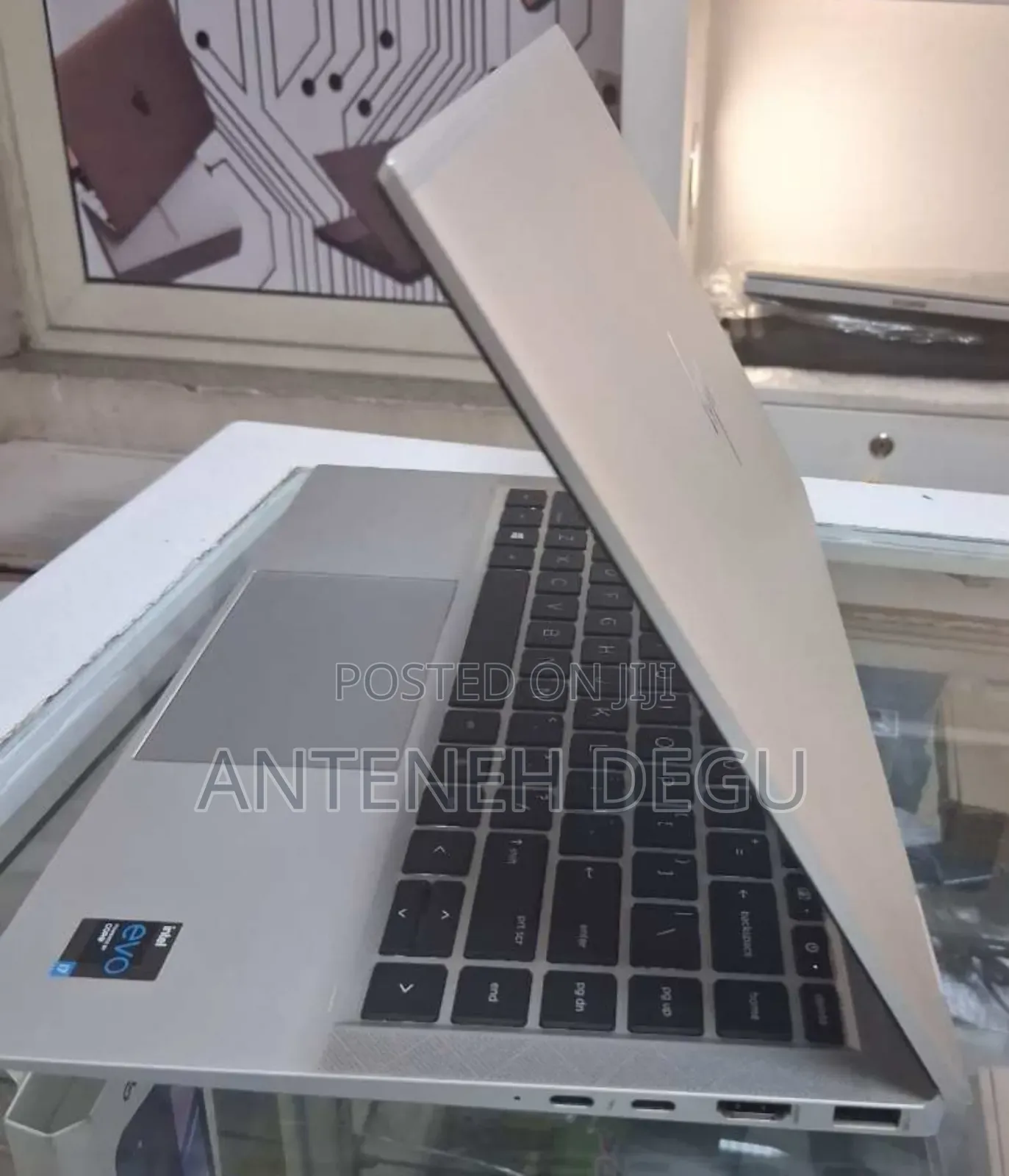 New Laptop HP EliteBook X360 1030 G8 32GB Intel Core I7 SSD 512GB