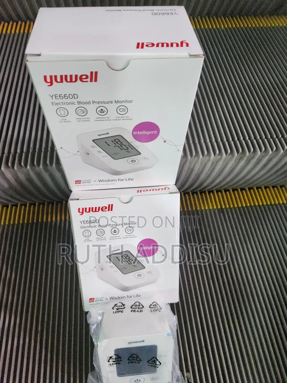 Blood Pressure Monitor奔馳digital Blood Pressuer Monitor煞是digital Bp New