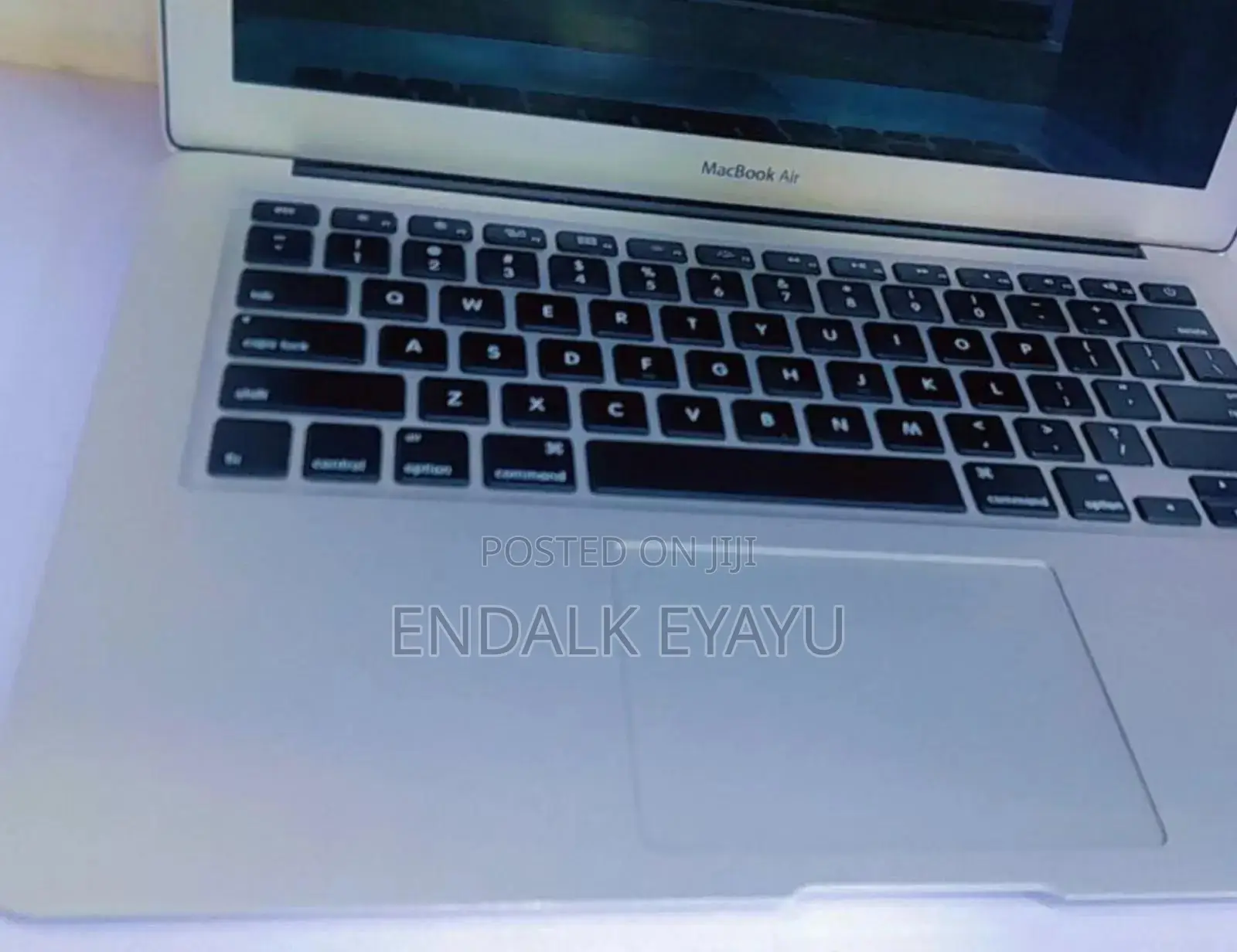 New Laptop Apple MacBook Air 2017 8GB Intel Core I5 SSD 128GB