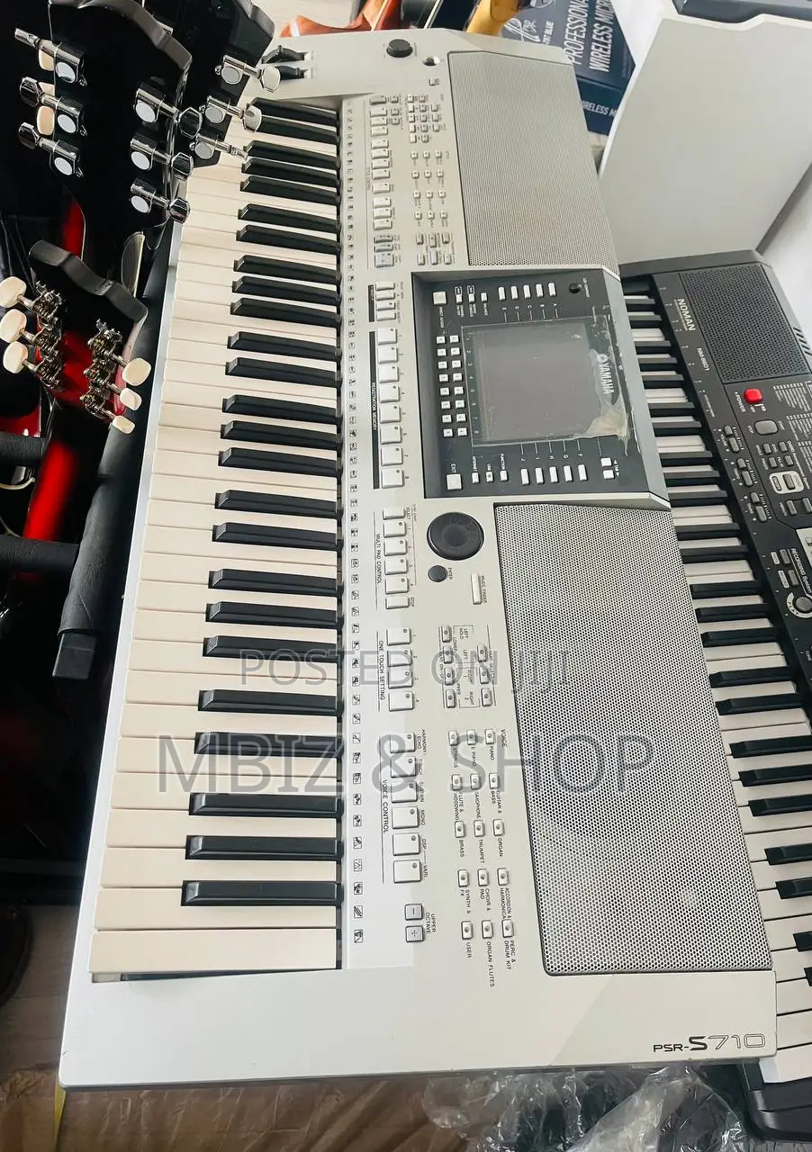Yamaha 710 Keyboard