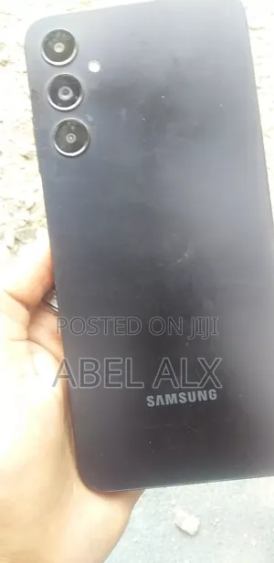 Photo - Samsung Galaxy A05s 128 GB Black