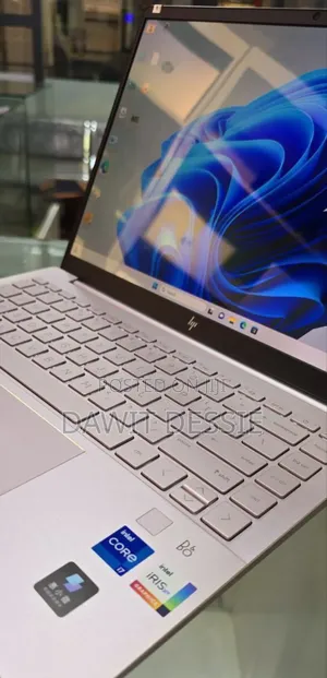 New Laptop HP 16GB Intel Core I7 SSD 1T
