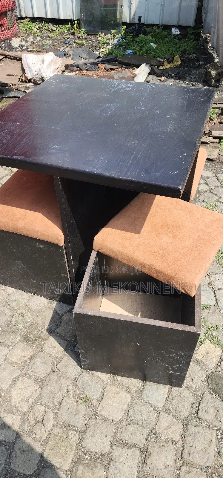 የሚሸጥ ጠረጴዛ 15000