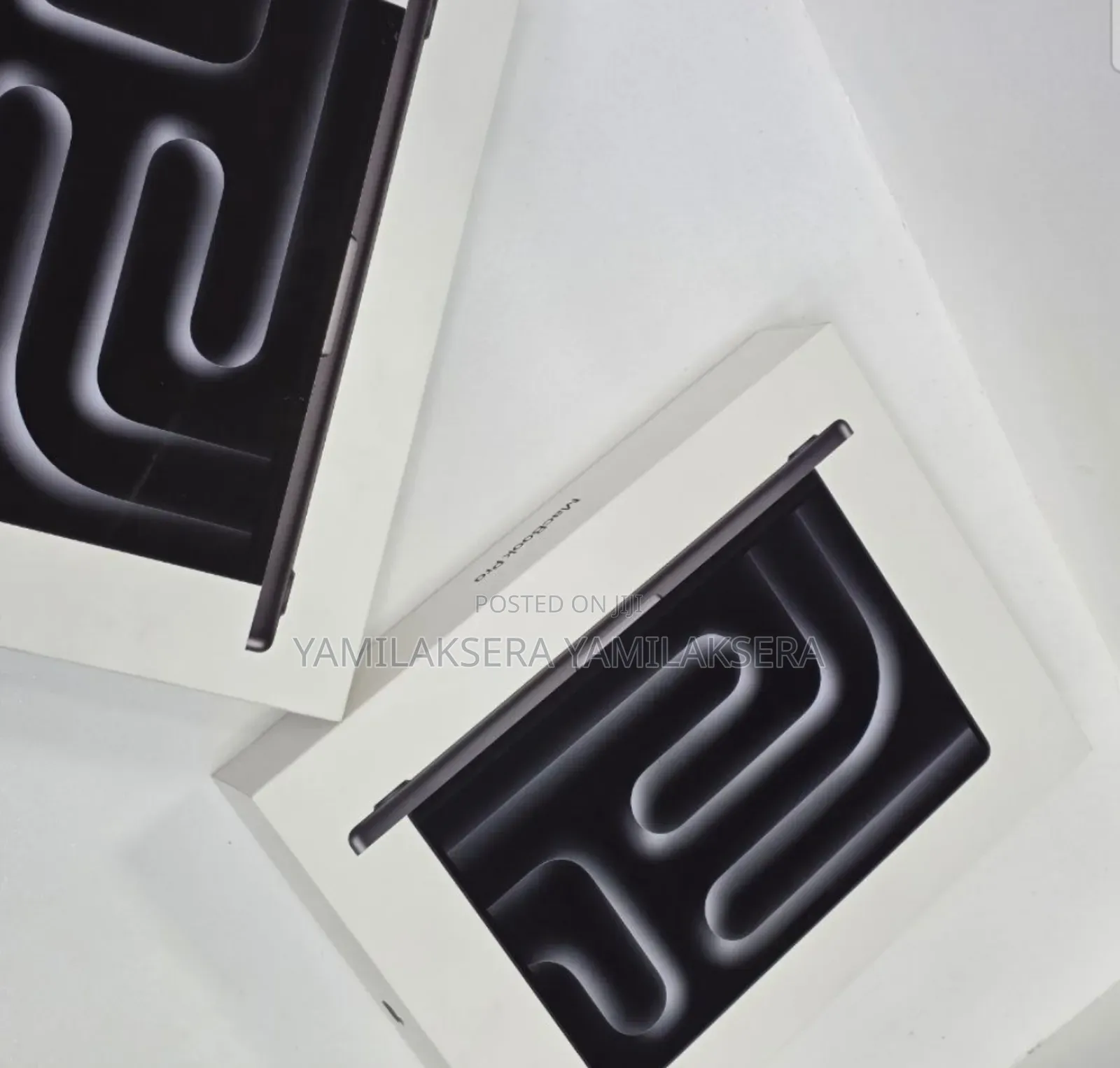 New Apple MacBook Pro 2024 M4 14-Inch 16GB Apple M4 SSHD (Hybrid) 512GB