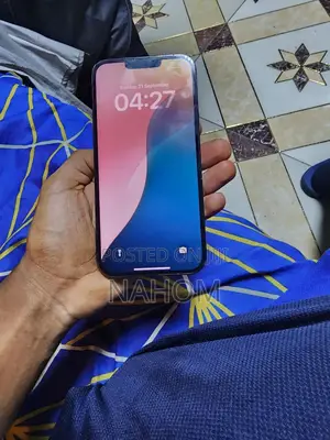 Photo - New Apple iPhone 13 Pro Max 128 GB Gray