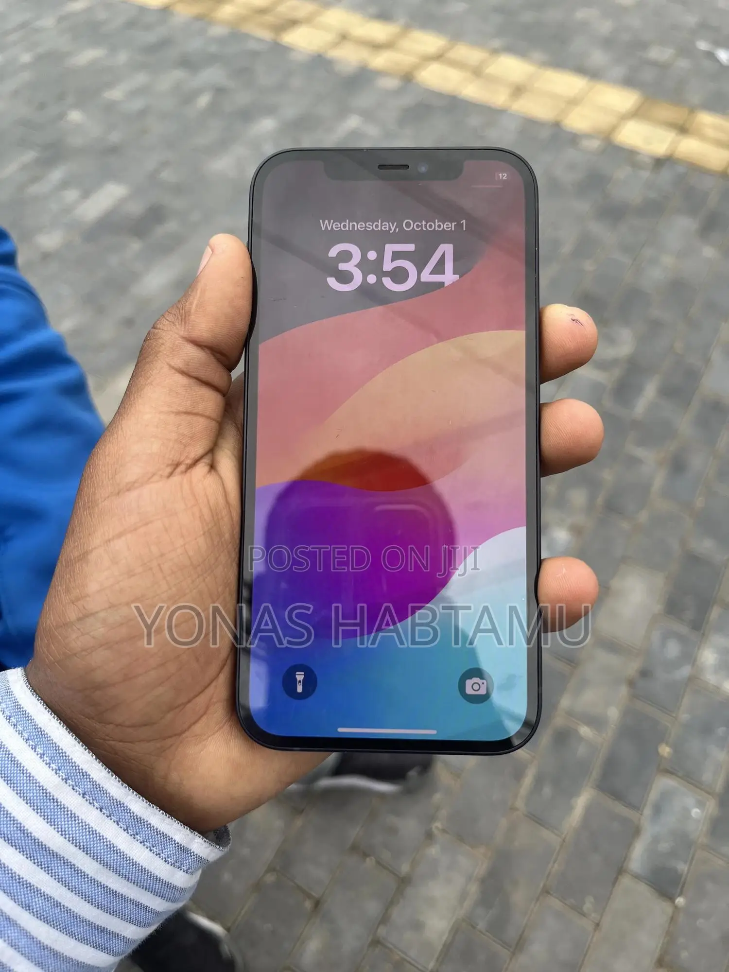 New Apple iPhone 12 64 GB Black