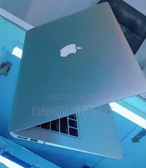 New Laptop Apple MacBook Air 2014 4GB Intel Core I5 SSD 256GB