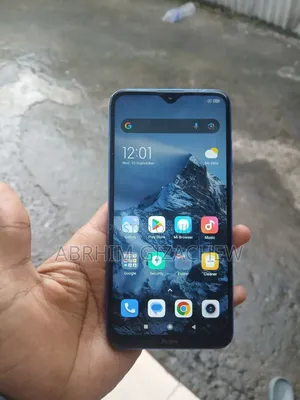 Photo - Realme 9i 64 GB Red