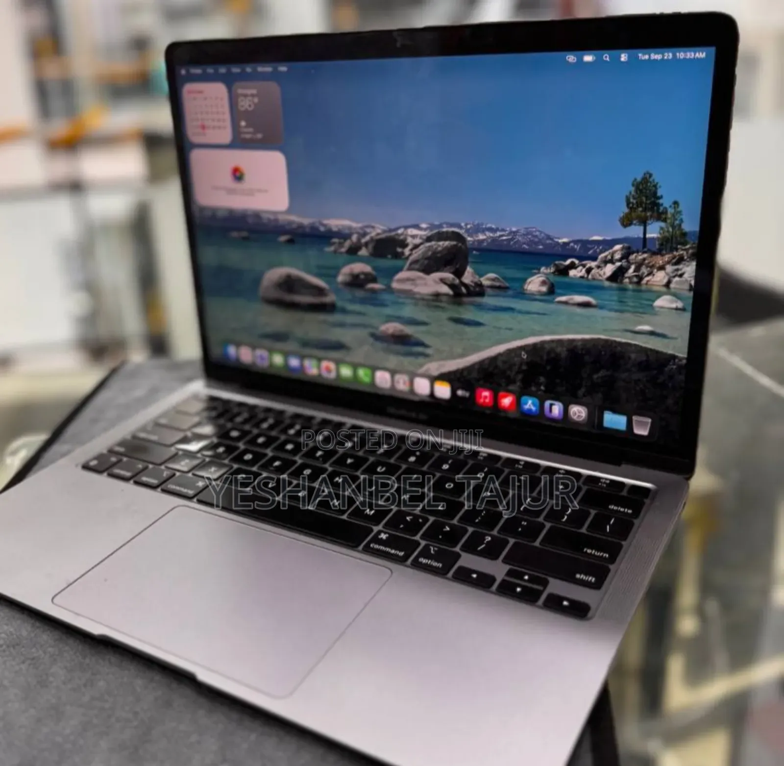 New Laptop Apple MacBook Air 2020 M1 8GB Apple M1 SSD 256GB