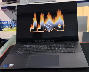 New Laptop Dell Inspiron 15 16GB Intel Core I7 SSD 1T