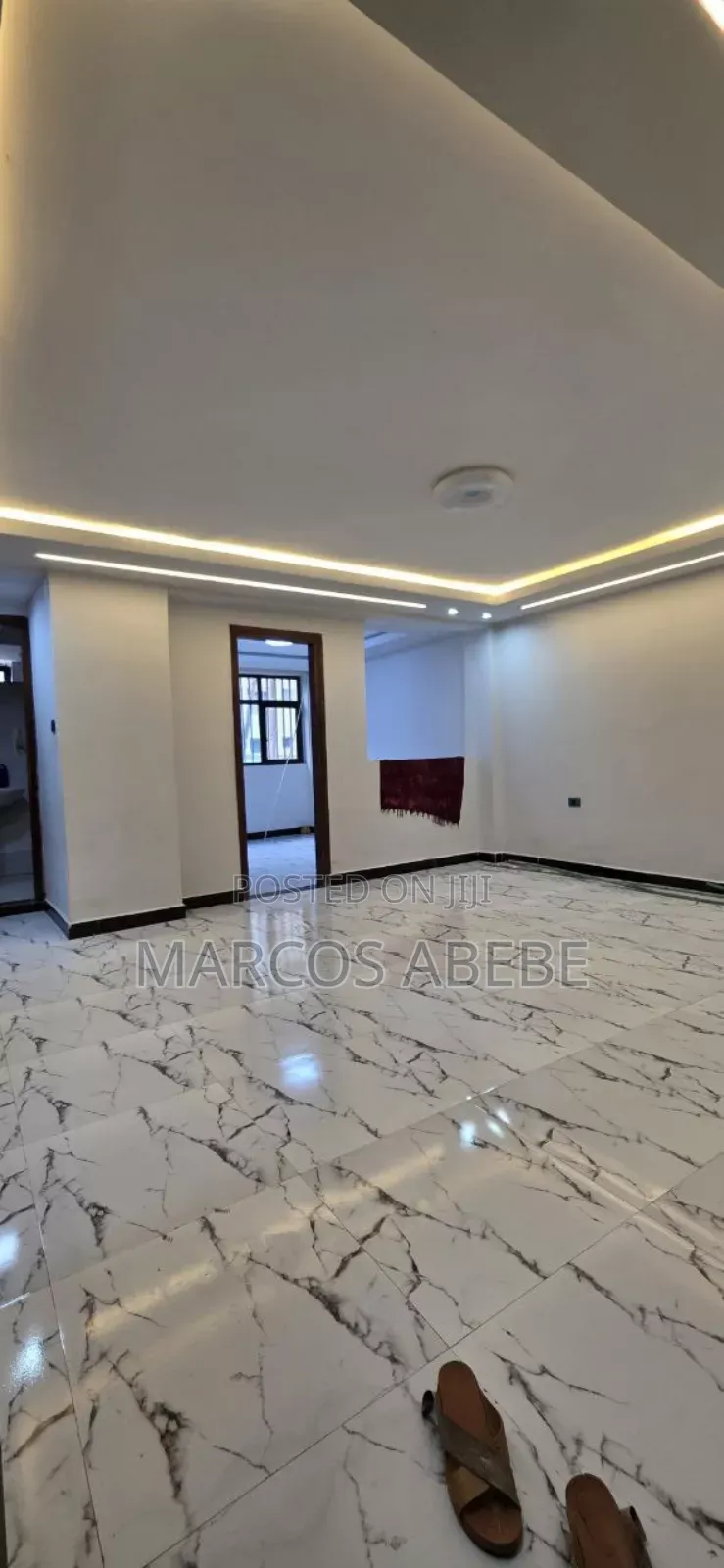 Furnished 3bdrm Condo in Ayat Arabsa, Bole for sale