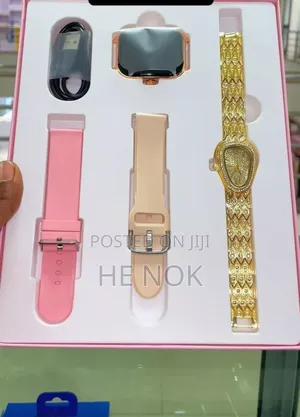 Photo - Girl Smart Watch Smartbarry A58 Mate Smart Watchand Luxury Watch