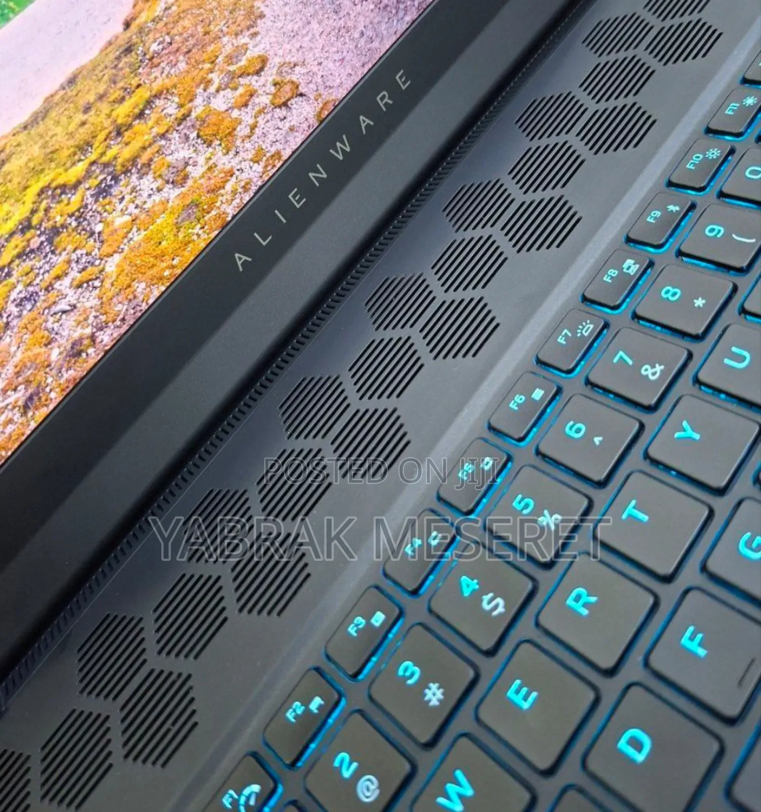 New Laptop Alienware M17x R2 16GB Intel Core I7 SSD 1T