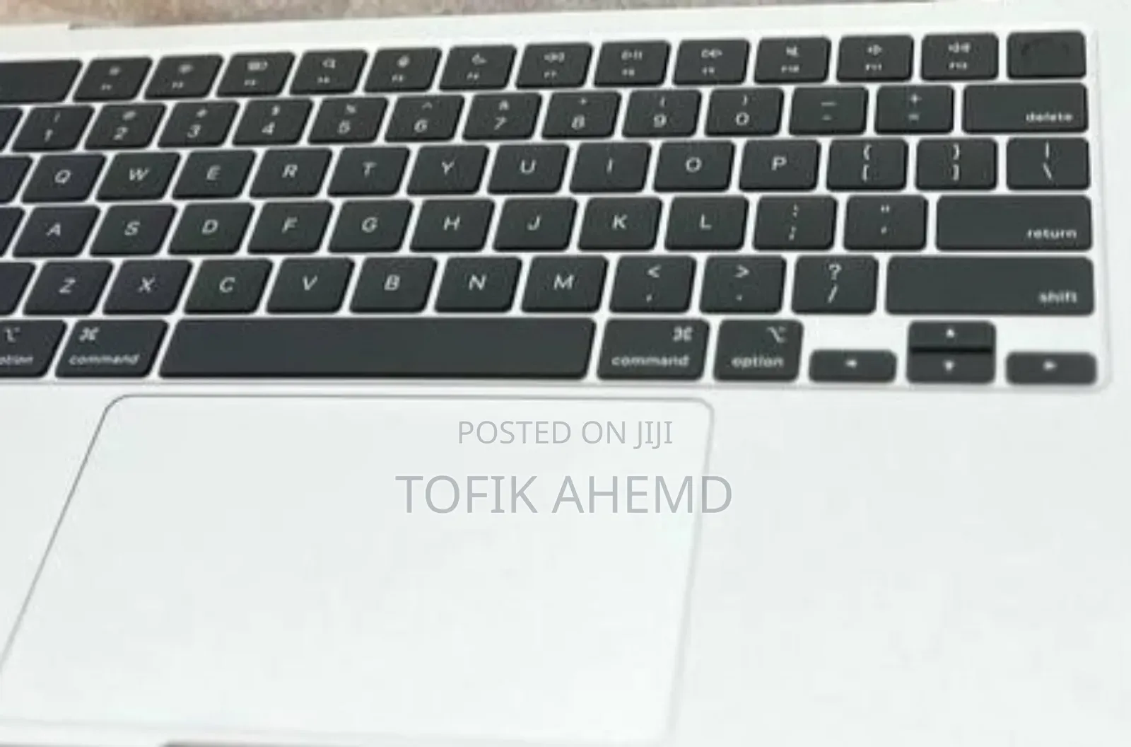 New Laptop Apple MacBook Pro M1 16GB Intel Core Ultra 7 SSD 256GB