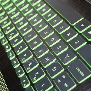 New Laptop HP Pavilion 15 8GB Intel Core I5 HDD 1T