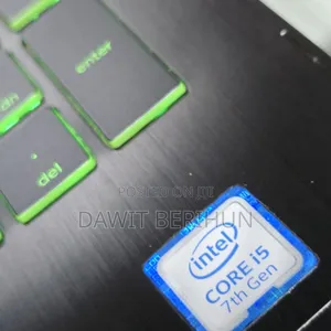 New Laptop HP Pavilion 15 8GB Intel Core I5 HDD 1T