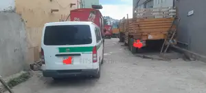 Toyota HiAce 2007 White