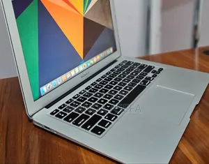 New Laptop Apple MacBook Air 2015 8GB Intel Core I5 SSD 256GB