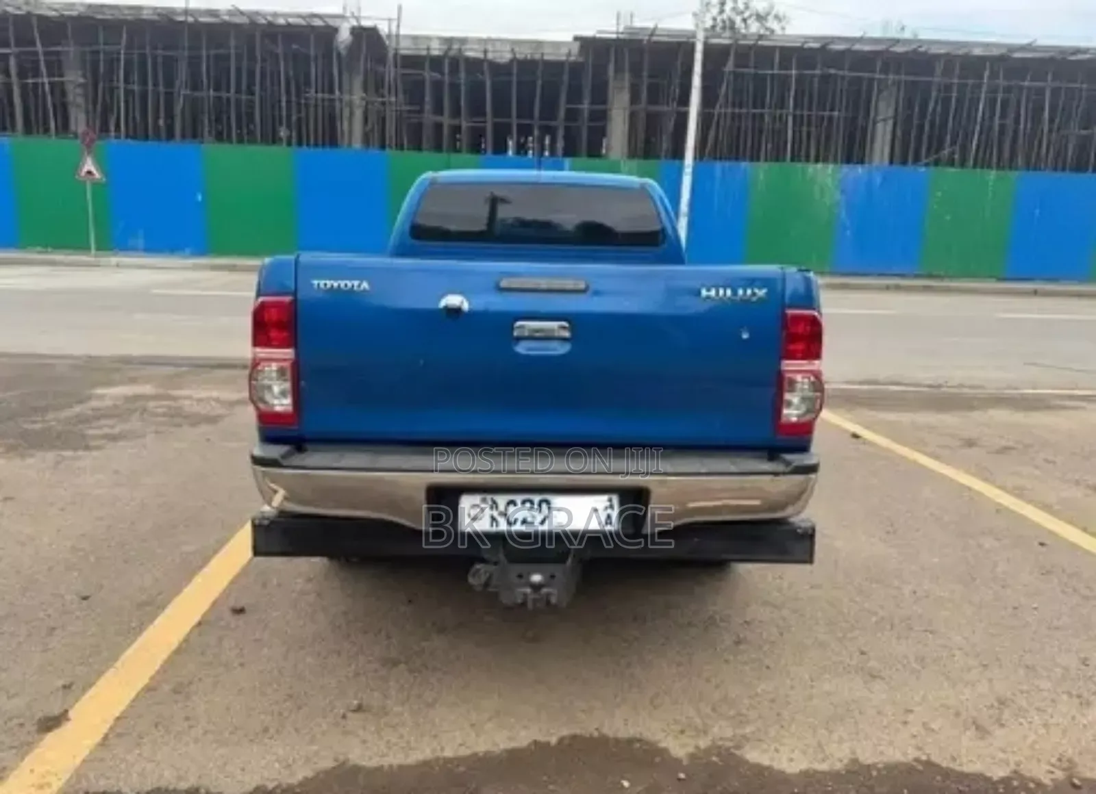 Toyota Hilux 2015 Blue
