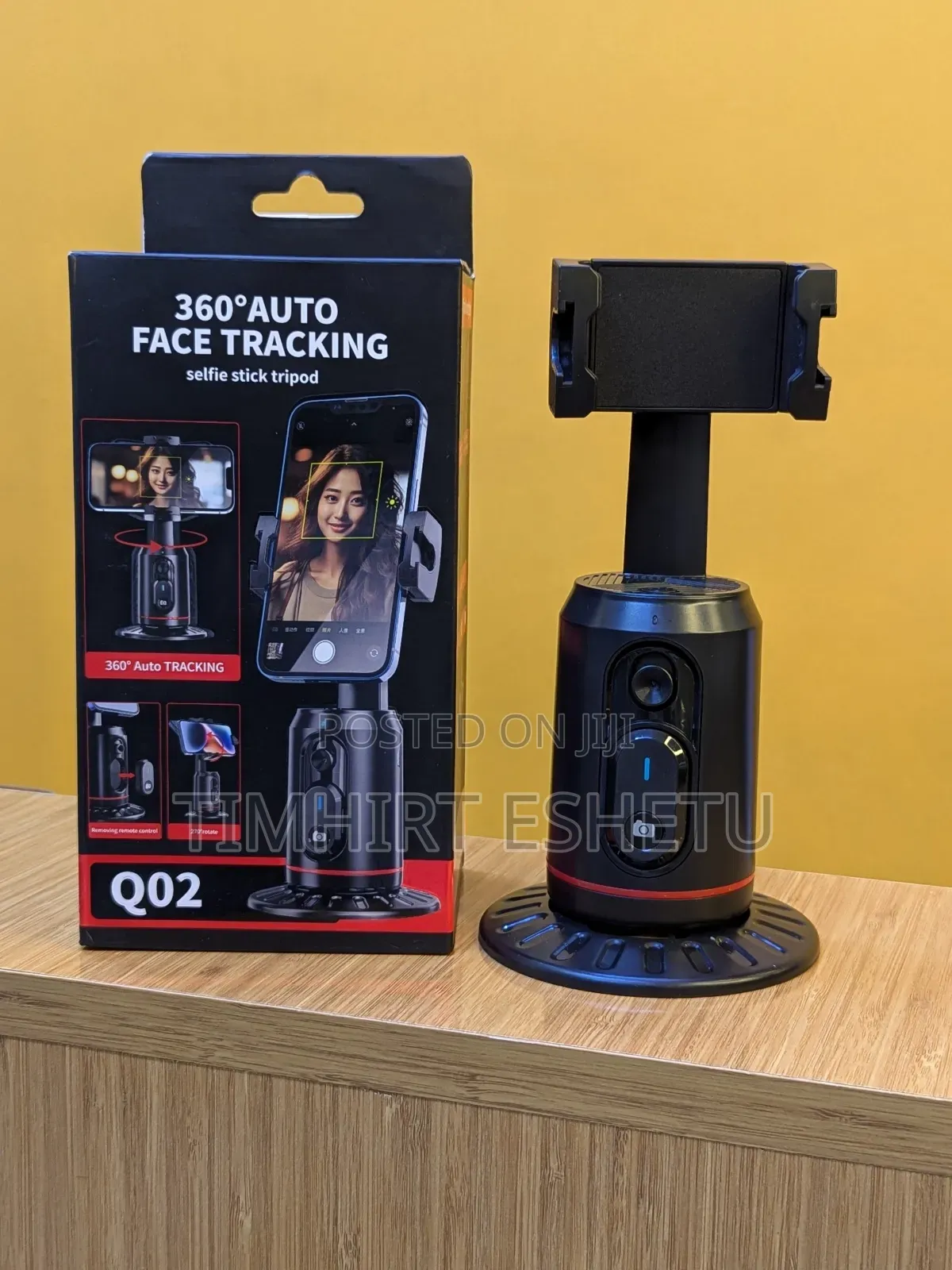 Q02 360° Auto Face Tracking Selfie Stick Tripod