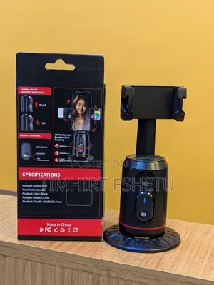 Q02 360° Auto Face Tracking Selfie Stick Tripod