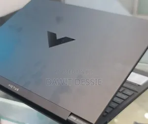 New Laptop HP 8GB Intel Core I5 SSD 1T