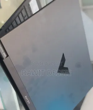 New Laptop HP 8GB Intel Core I5 SSD 1T