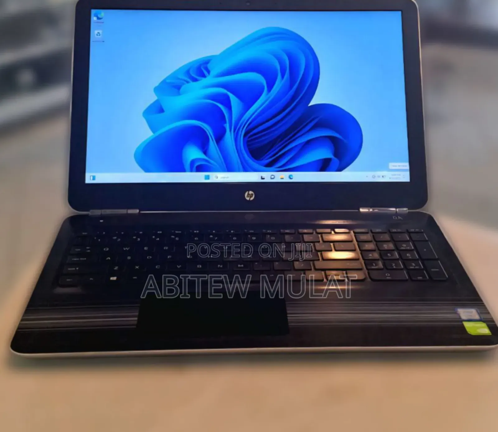 New Laptop HP Pavilion 15 8GB Intel Core I7 HDD+SSD 750GB