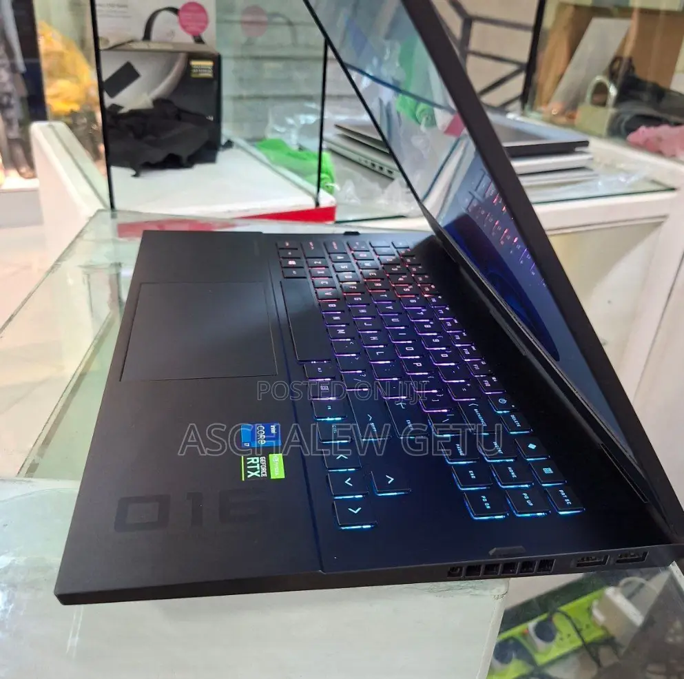 New Laptop HP Omen 16 16GB Intel Core I7 SSD 512GB
