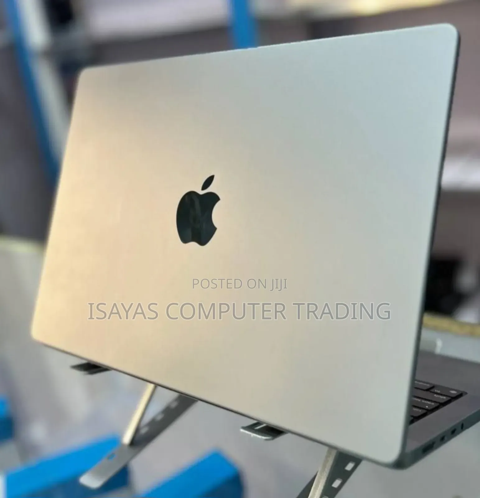 New Laptop Apple MacBook Pro M1 16GB SSD 1T