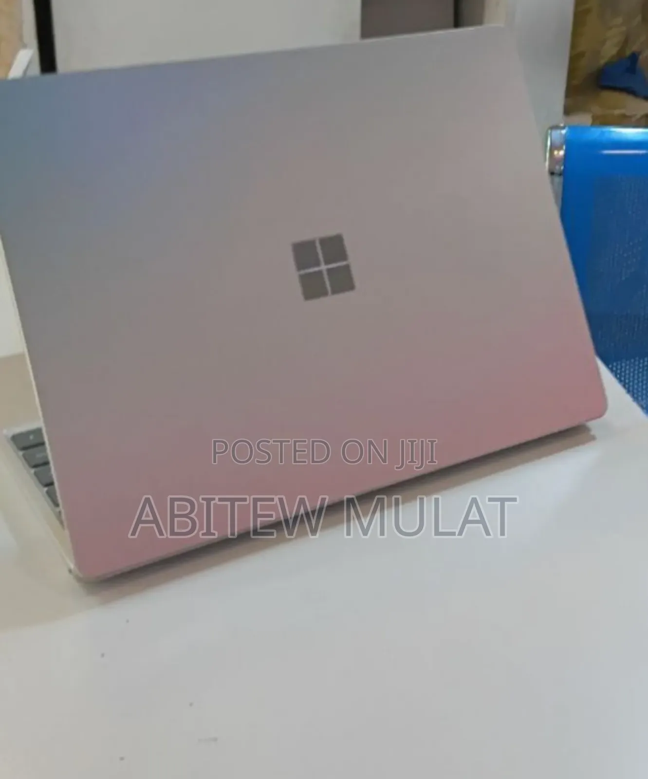 New Laptop Microsoft Surface 8GB Intel Core I5 SSD 128GB