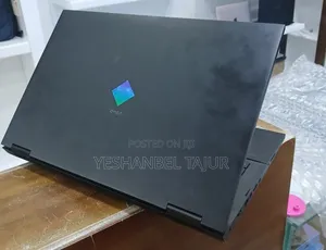 New Laptop HP Omen 17 32GB Intel Core I9 SSD 2T