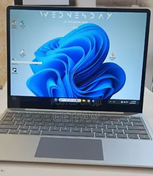 New Laptop Microsoft Surface 8GB Intel Core I5 SSD 128GB