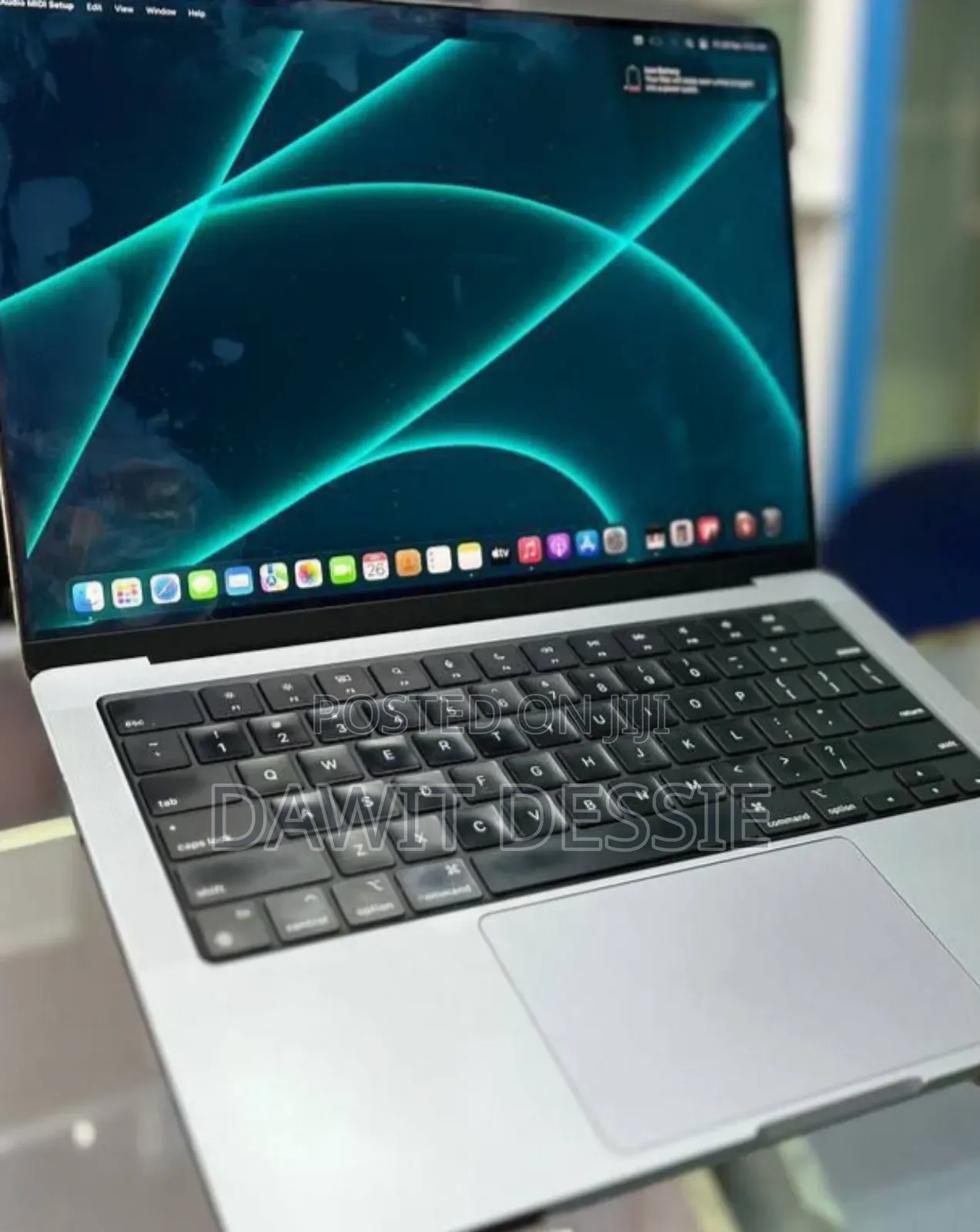 New Laptop Apple MacBook Pro M1 32GB Intel Core 5 SSD 1T