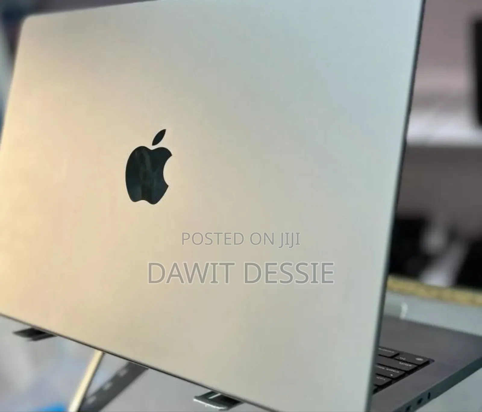 New Laptop Apple MacBook Pro M1 32GB Intel Core 5 SSD 1T