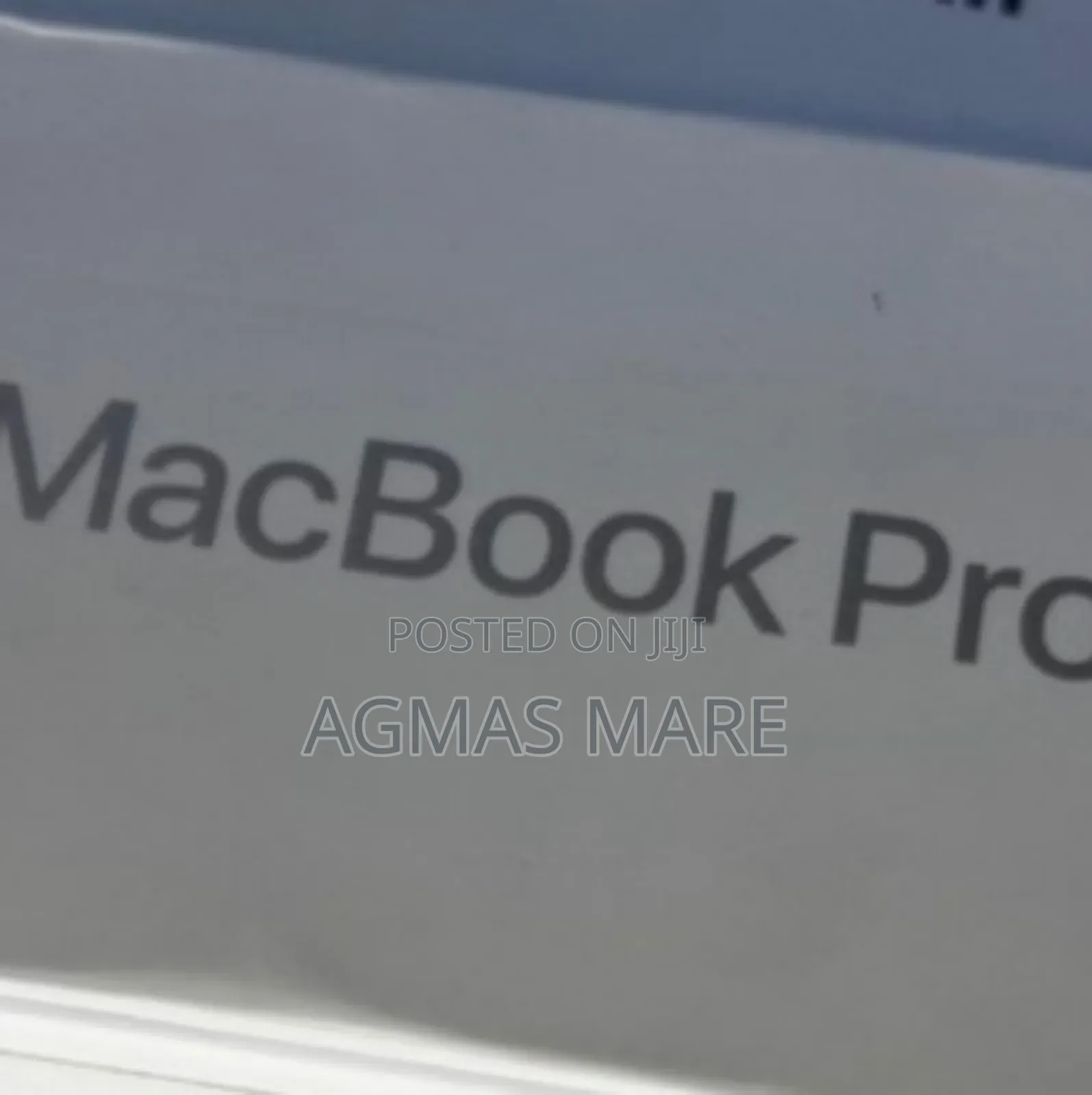 New Laptop Apple MacBook Pro 2023 M2 Max 14-Inch 16GB Apple M2 SSD 1T